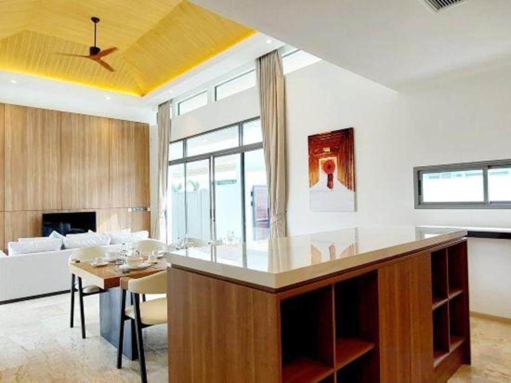 Escape Villa Phuket Esterno foto